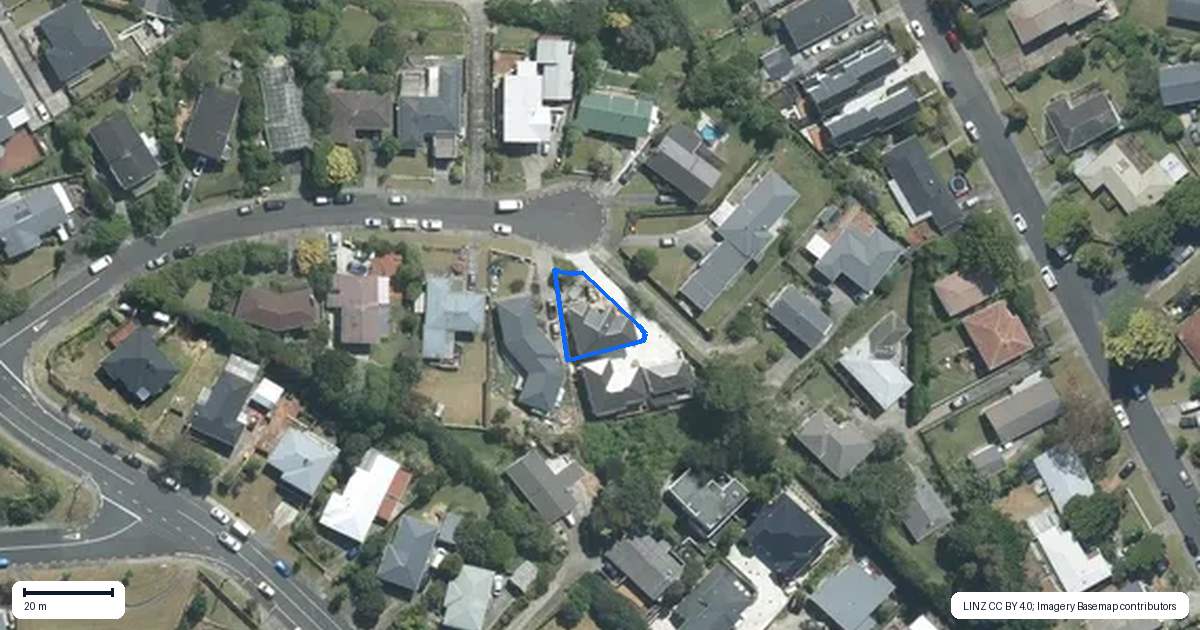 Property context map for 11 Cypress Place, Sunnynook, Auckland