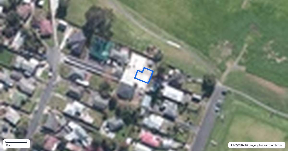 Property context map for 17D Martin Place, Kelston, Auckland