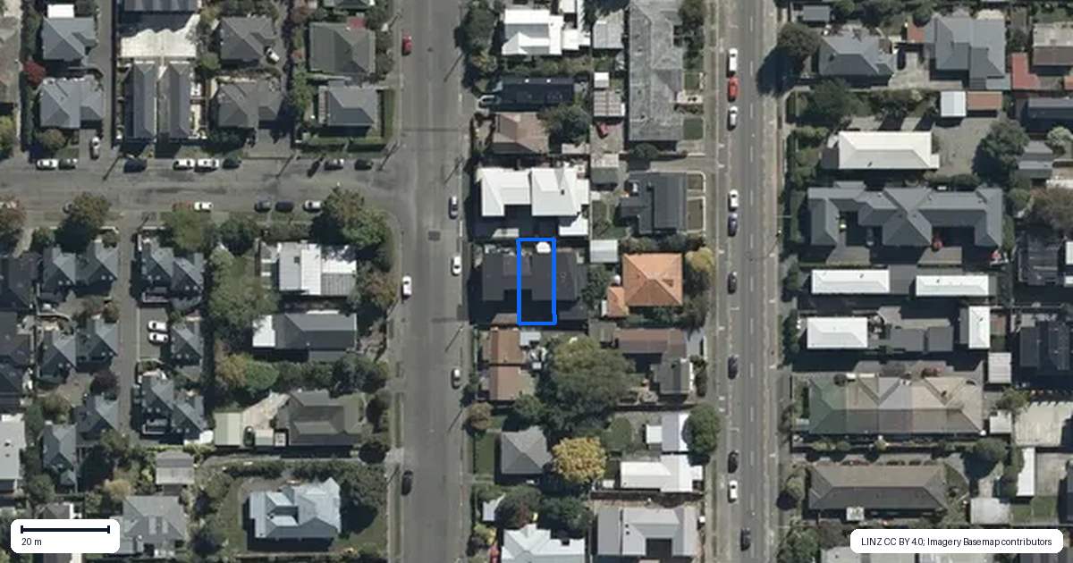 Property context map for 2/74 Caledonian Road, St Albans, Christchurch