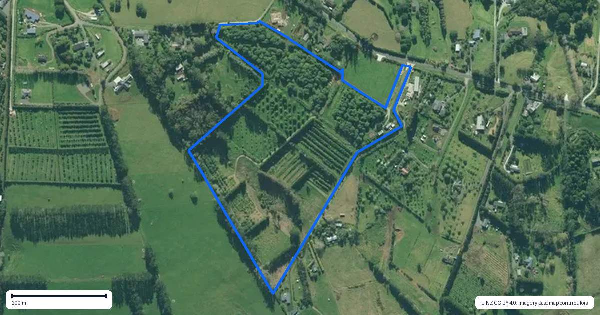 Property context map for 405 Tara Road, Mangawhai