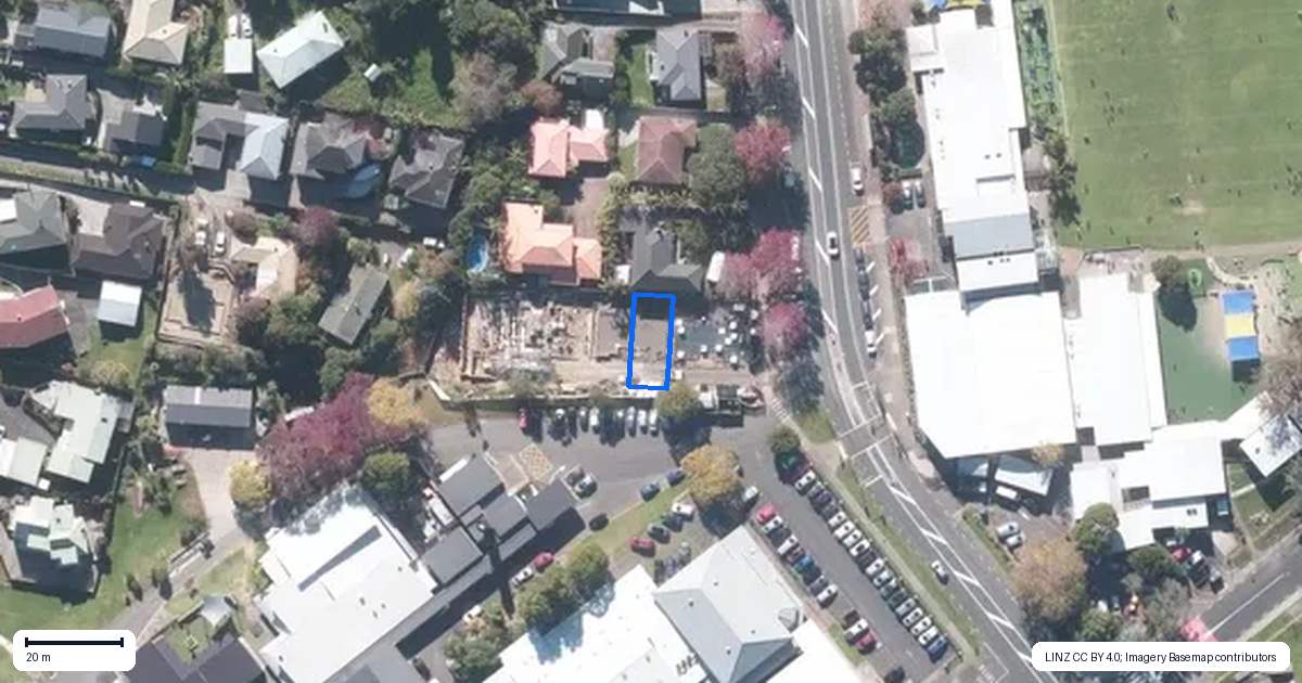 Property context map for 3/17 Sandspit Road, Cockle Bay, Auckland