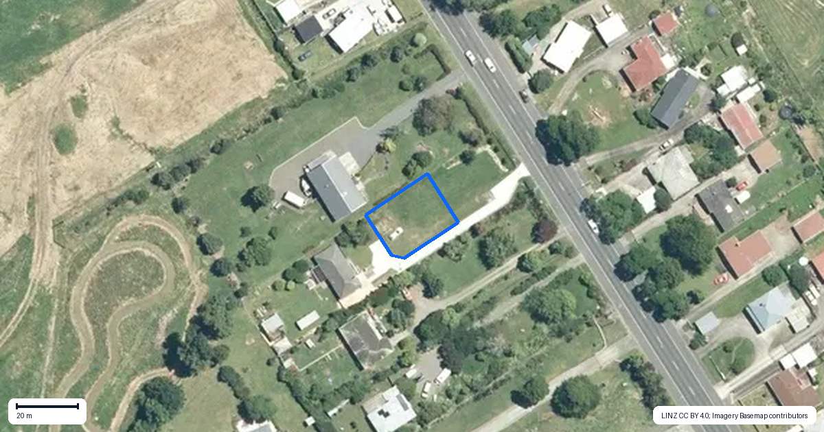 Property context map for 72B Puke Road, Paeroa