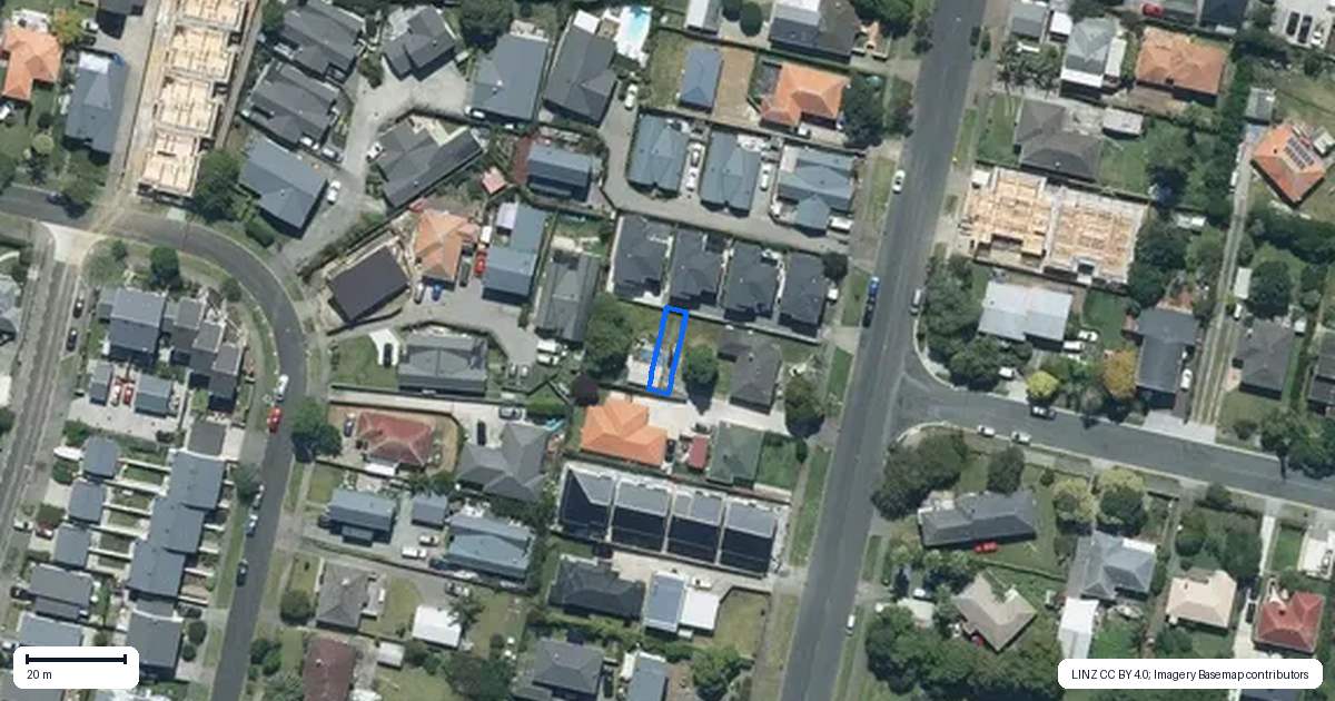 Property context map for 4/15 Line Road, Glen Innes, Auckland
