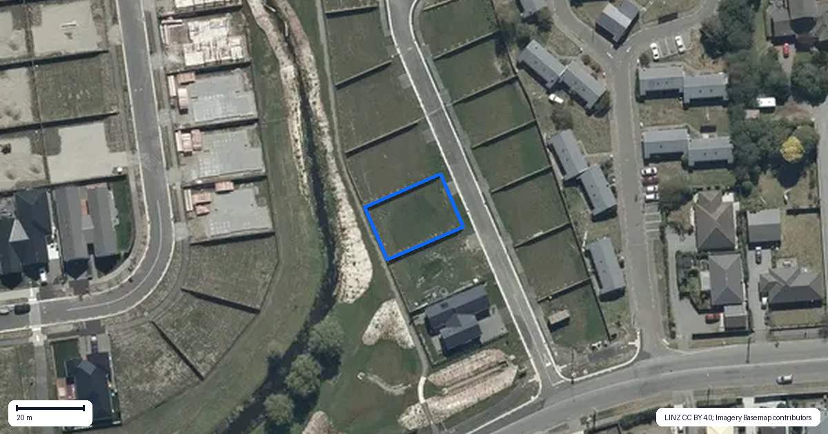 Property context map for 5 Waianiwa Place, Burwood, Christchurch