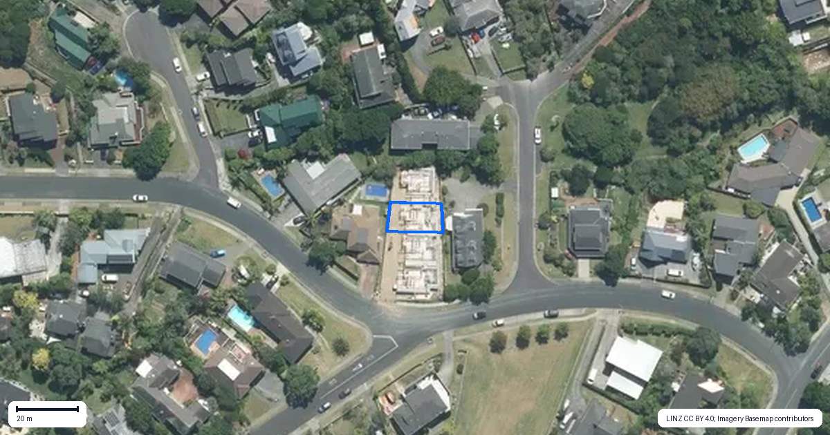 Property context map for 9C Penguin Drive, Murrays Bay, Auckland