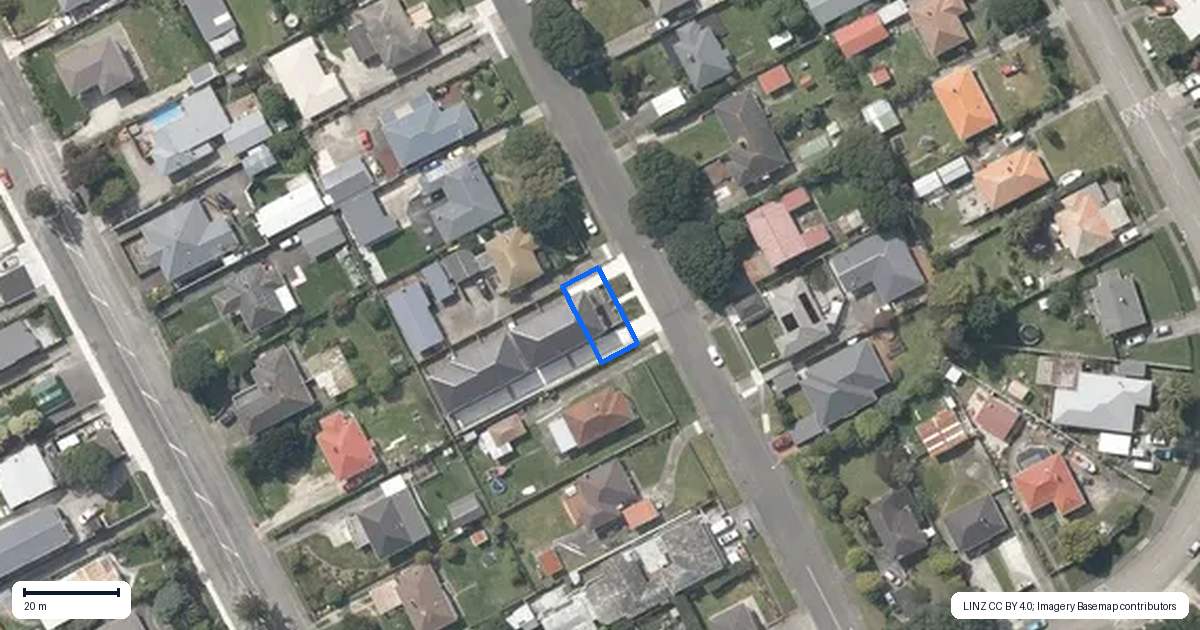 Property context map for 1/12 Mana Avenue, Titahi Bay, Porirua