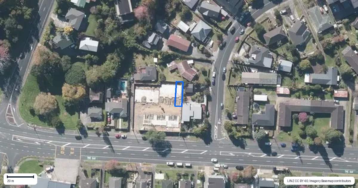 Property context map for 8/630 Pakuranga Road, Howick, Auckland
