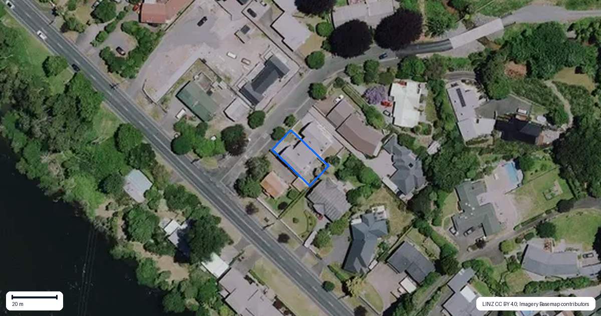 Property context map for 1/2 Tauhara Drive, Queenwood, Hamilton