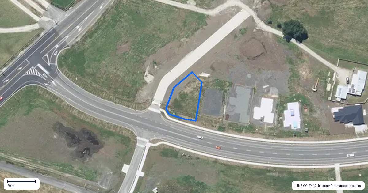 Property context map for 2 Kowhiti Drive, Castlecliff, Whanganui