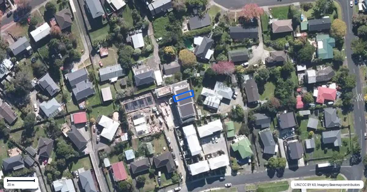 Property context map for 5/38 Kaikoura Street, Henderson, Auckland