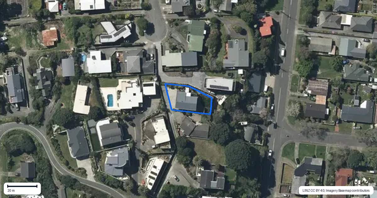 Property context map for 12B Kohutuhutu Road, Raumati Beach