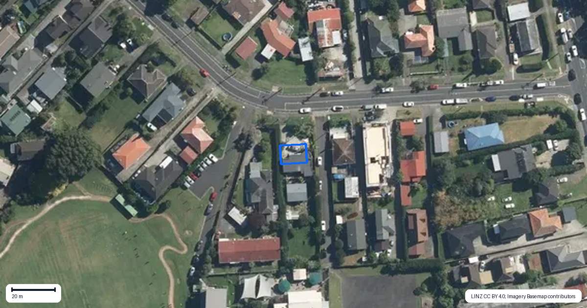 Property context map for 2/12 Hamlin Road, Mount Wellington, Auckland