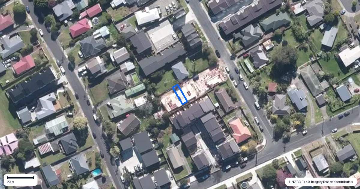 Property context map for 5/2 Kereru Street, Henderson, Auckland