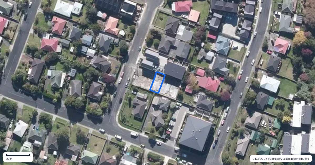 Property context map for 14C Serjeant Street, Henderson, Auckland