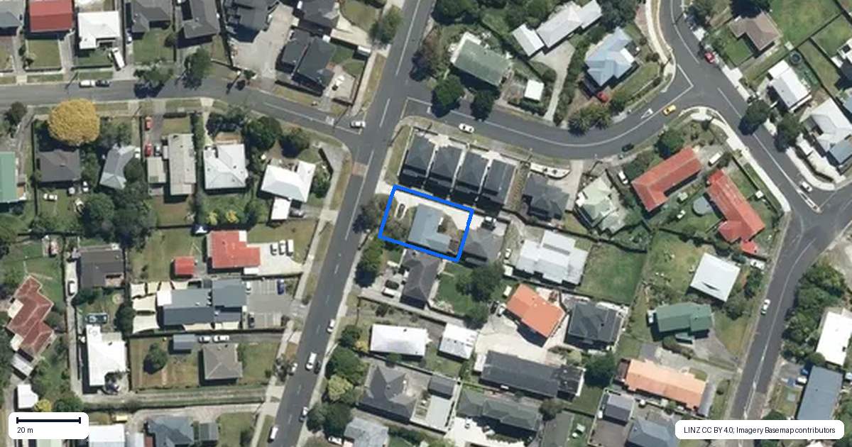Property context map for 16 Boundary Road, Blockhouse Bay, Auckland