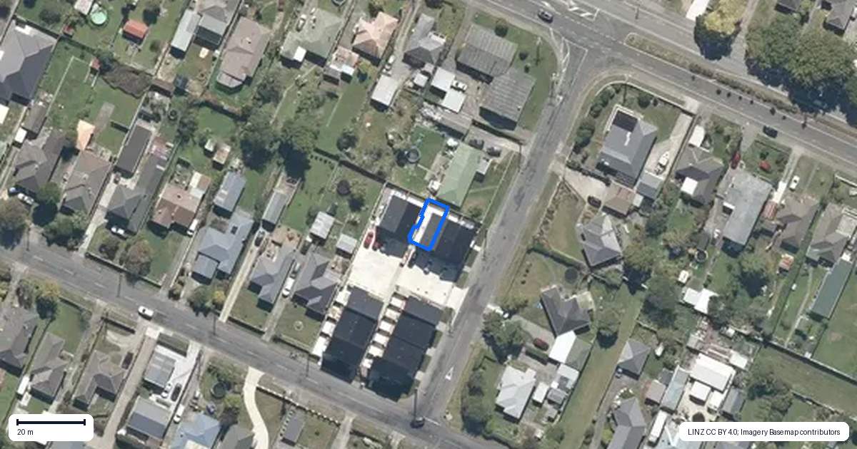 Property context map for 10 Reading Street, Wainuiomata, Lower Hutt
