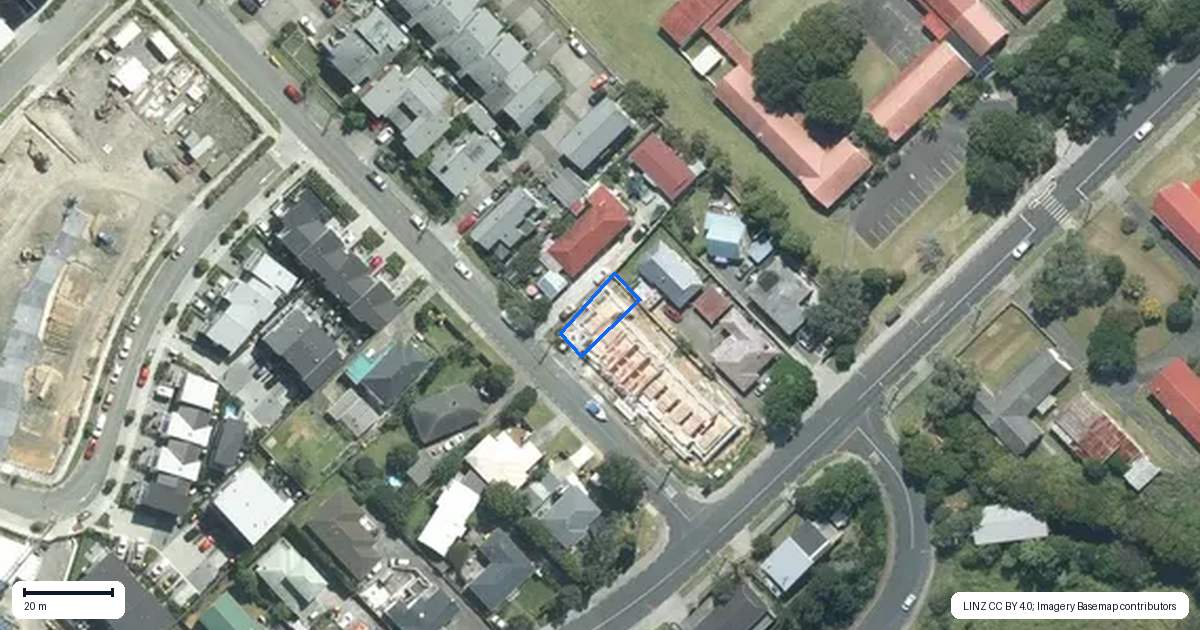 Property context map for 1/98 Tonar Street, Northcote, Auckland
