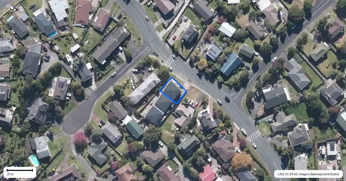 Property context map for 9 Widmore Drive, Massey, Auckland