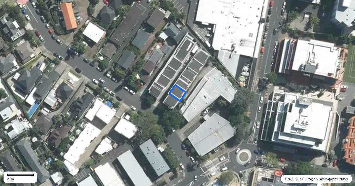 Property context map for 2/3 Campbell Road, Takapuna, Auckland