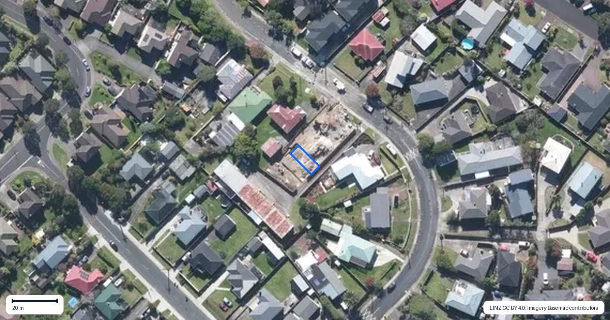 Property context map for 5/12 Statesman Street, Henderson, Auckland