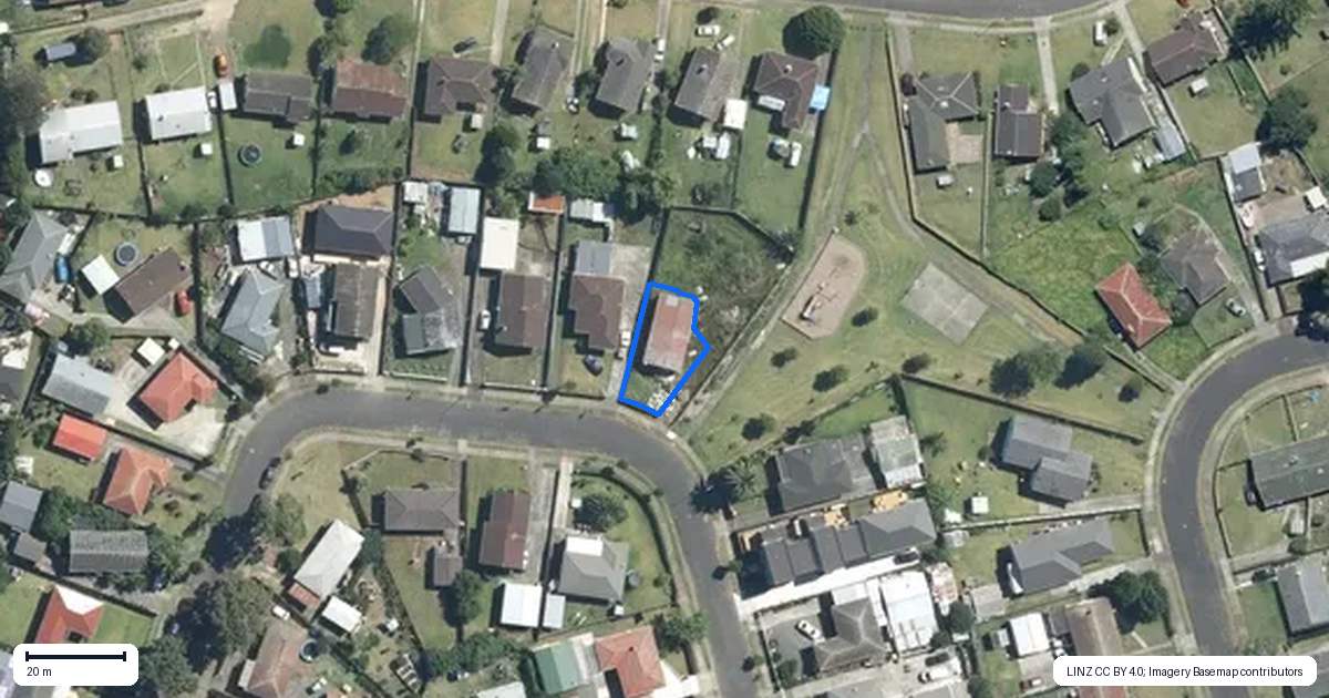 Property context map for 48 Convair Crescent, Mangere, Auckland