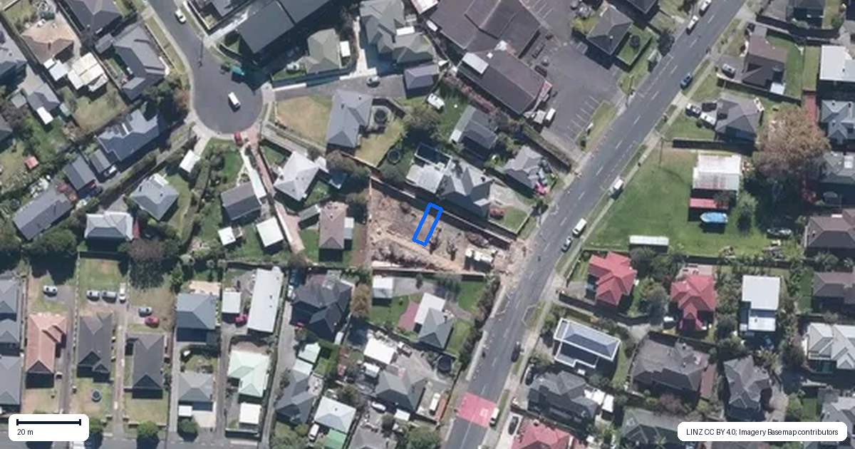 Property context map for 4/442 Old Te Atatu Road, Te Atatu Peninsula, Auckland