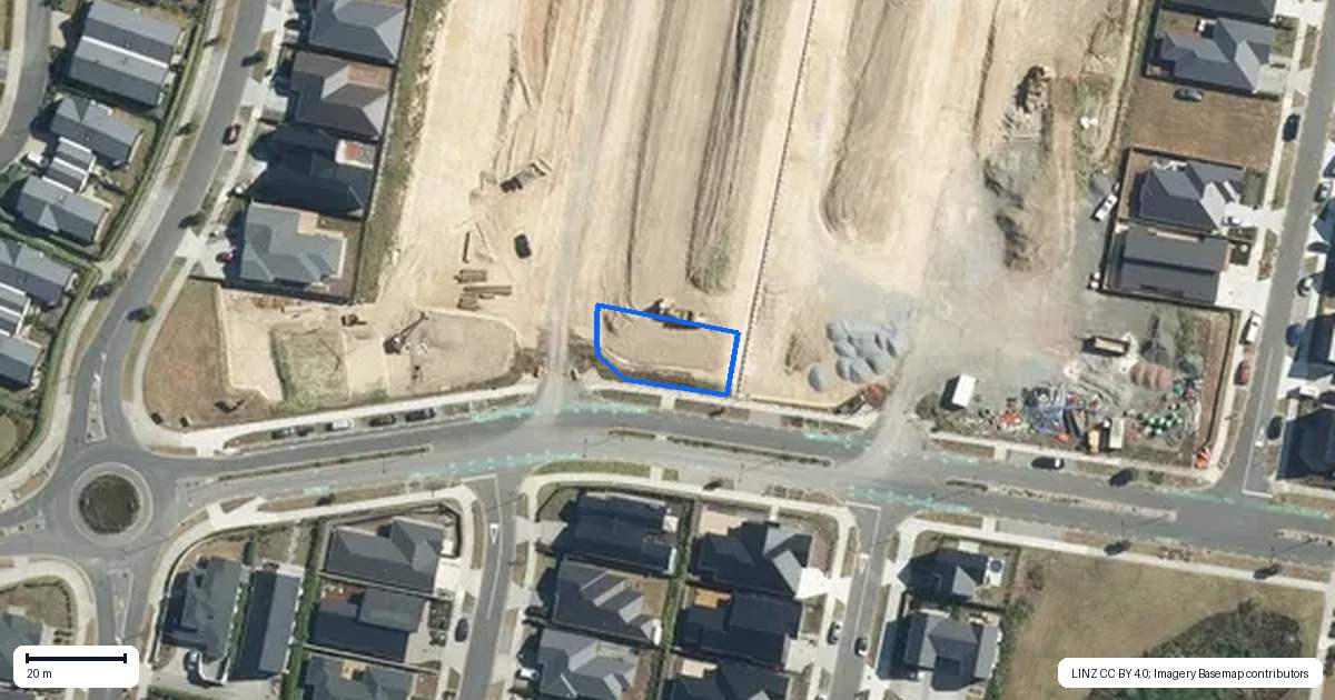 Property context map for 18 Croatia Avenue, Huapai, Kumeu