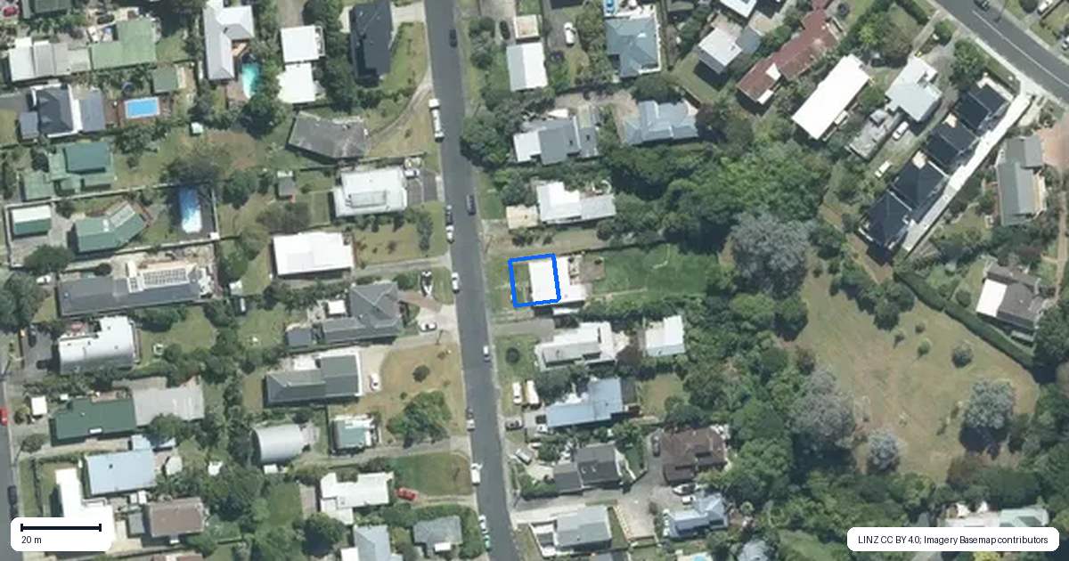Property context map for 6A Sealy Road, Torbay, Auckland