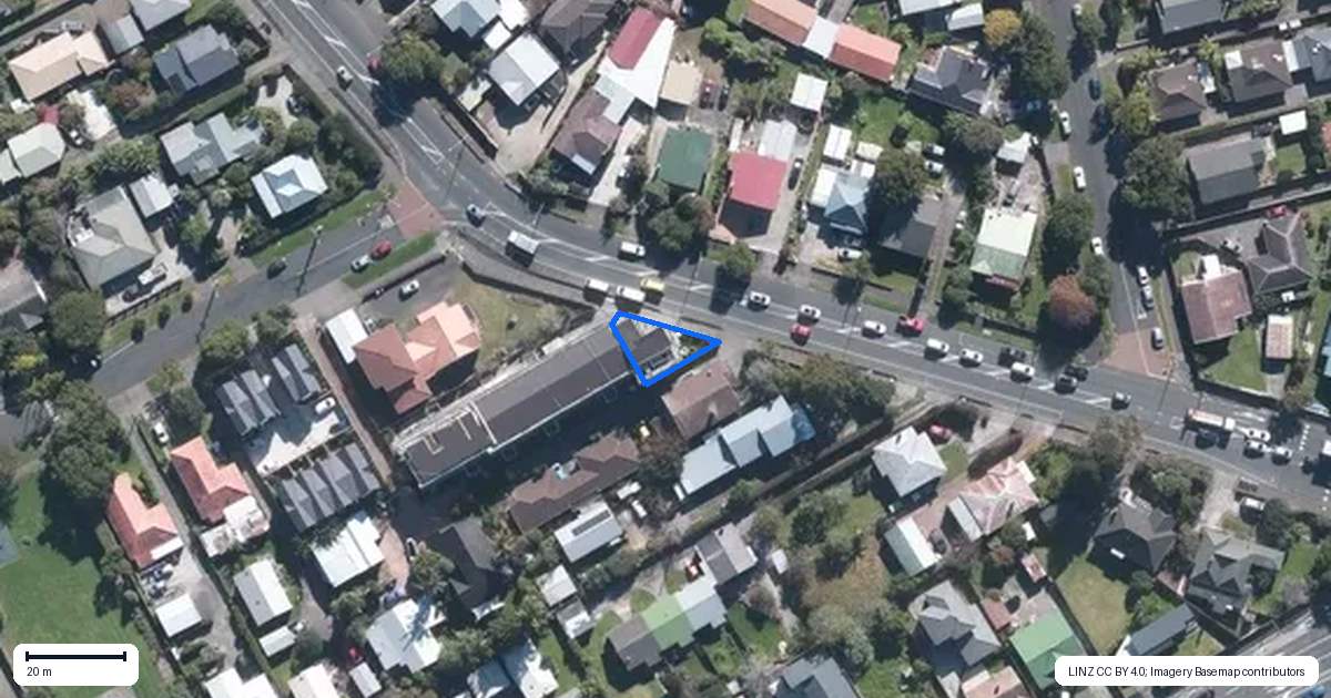Property context map for 3/130 Rosebank Road, Avondale, Auckland
