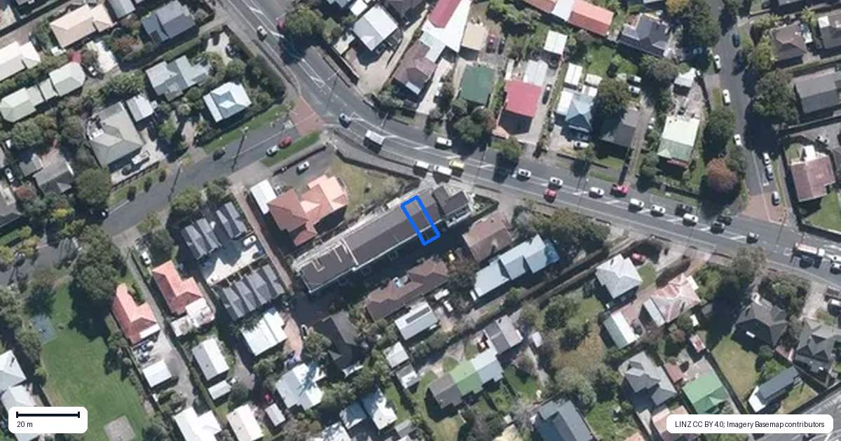 Property context map for 5/130 Rosebank Road, Avondale, Auckland