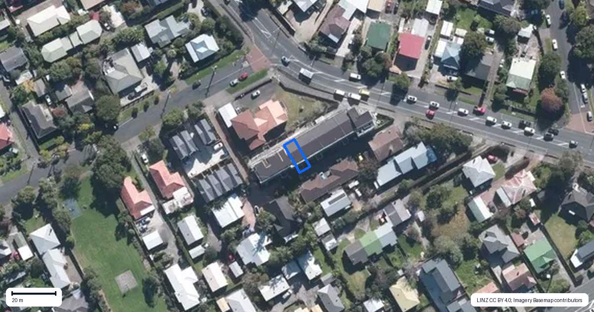 Property context map for 9/130 Rosebank Road, Avondale, Auckland