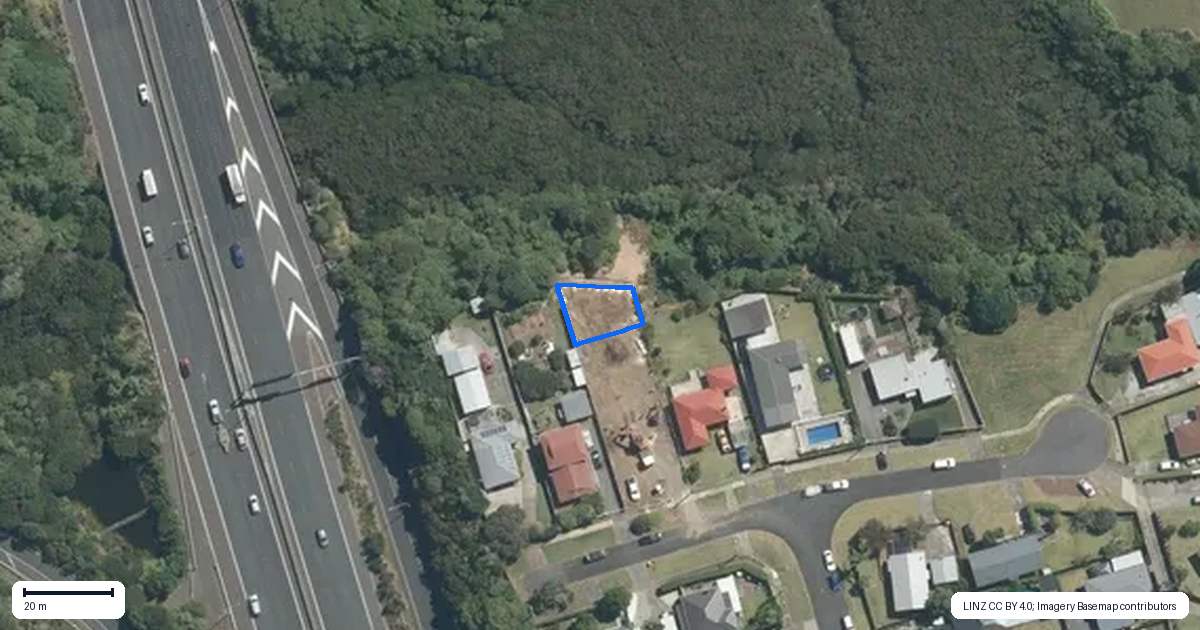 Property context map for 7E Kingfisher Place, Favona, Auckland