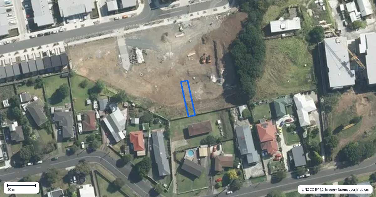 Property context map for 23 Tahepuia Lane, Mount Wellington, Auckland