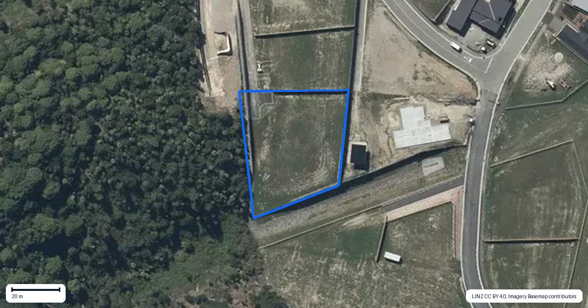 Property context map for 15 Lemonwood Lane, Cracroft, Christchurch