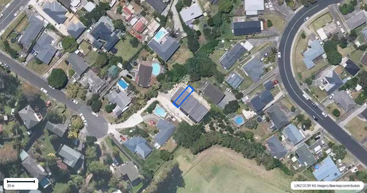 Property context map for 2/14 Freyberg Place, Howick, Auckland