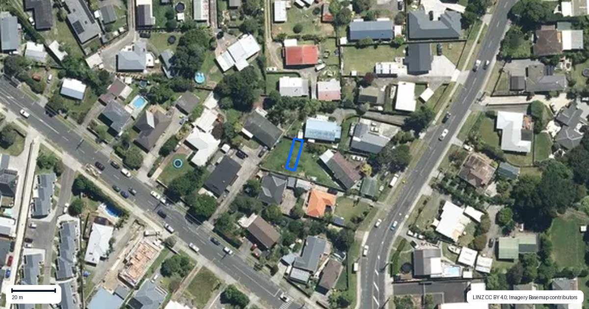 Property context map for 7/97 Atkinson Road, Titirangi, Auckland
