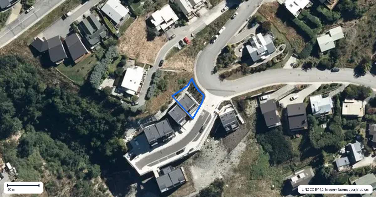 Property context map for 2 Jade Lake Crescent, Fernhill, Queenstown