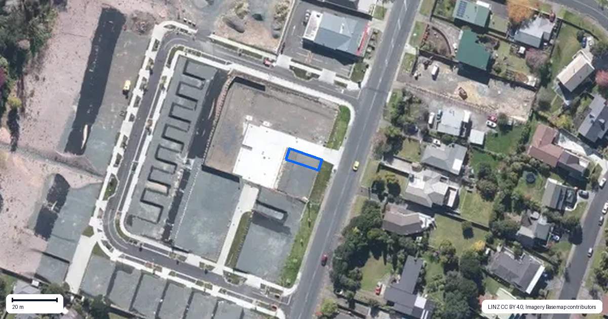 Property context map for 4/48 Moire Road, Massey, Auckland