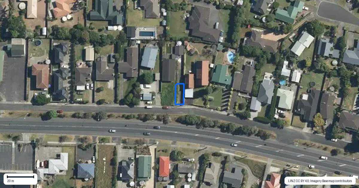 Property context map for 1/364 Main Road, Huapai, Kumeu