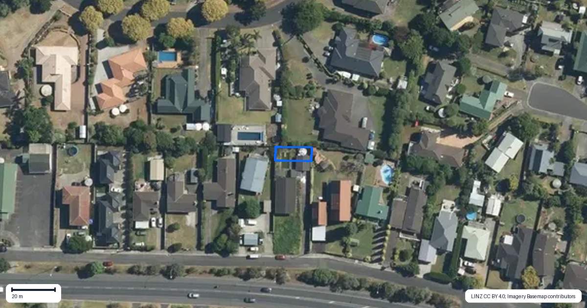 Property context map for 7/364 Main Road, Huapai, Kumeu