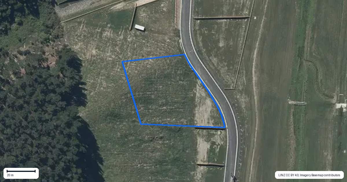 Property context map for 30 Emeline Chapman Drive, Cracroft, Christchurch