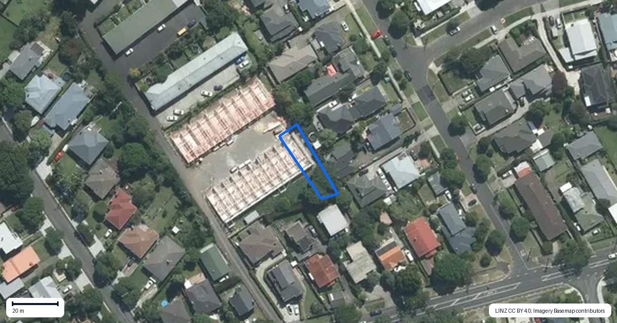 Property context map for 10/63A Owairaka Avenue, Mount Albert, Auckland