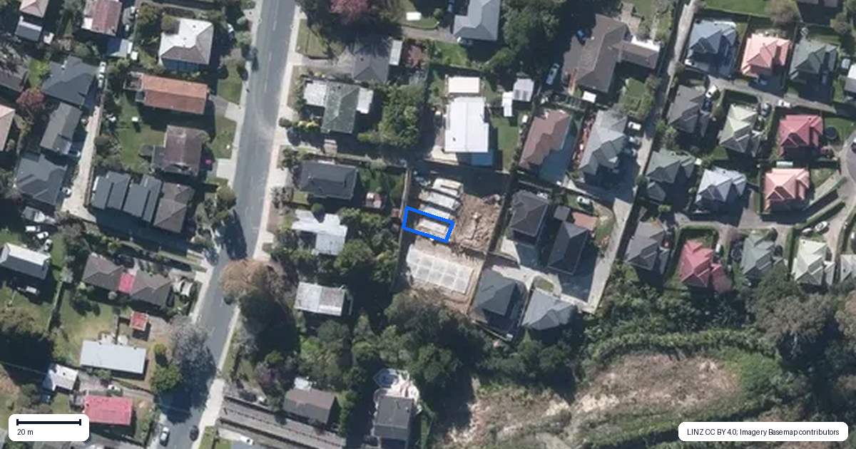 Property context map for 4/16 Reynella Drive, Massey, Auckland