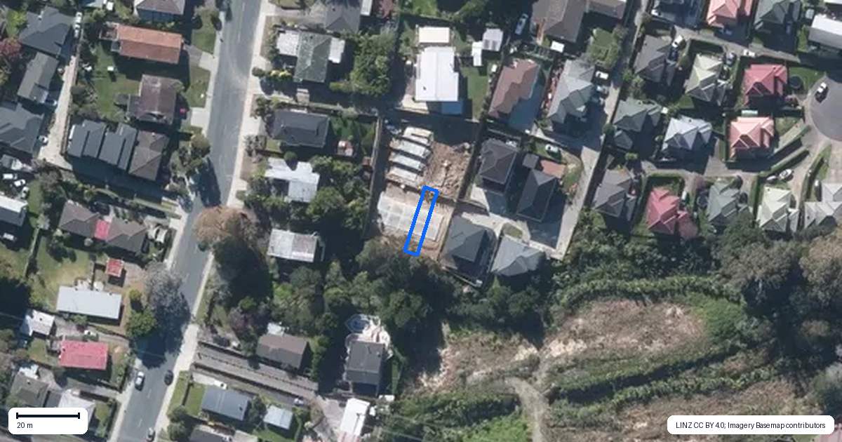 Property context map for 8/16 Reynella Drive, Massey, Auckland