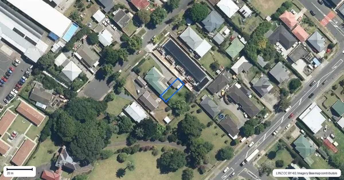 Property context map for 5/12 William Street, Mangere East, Auckland