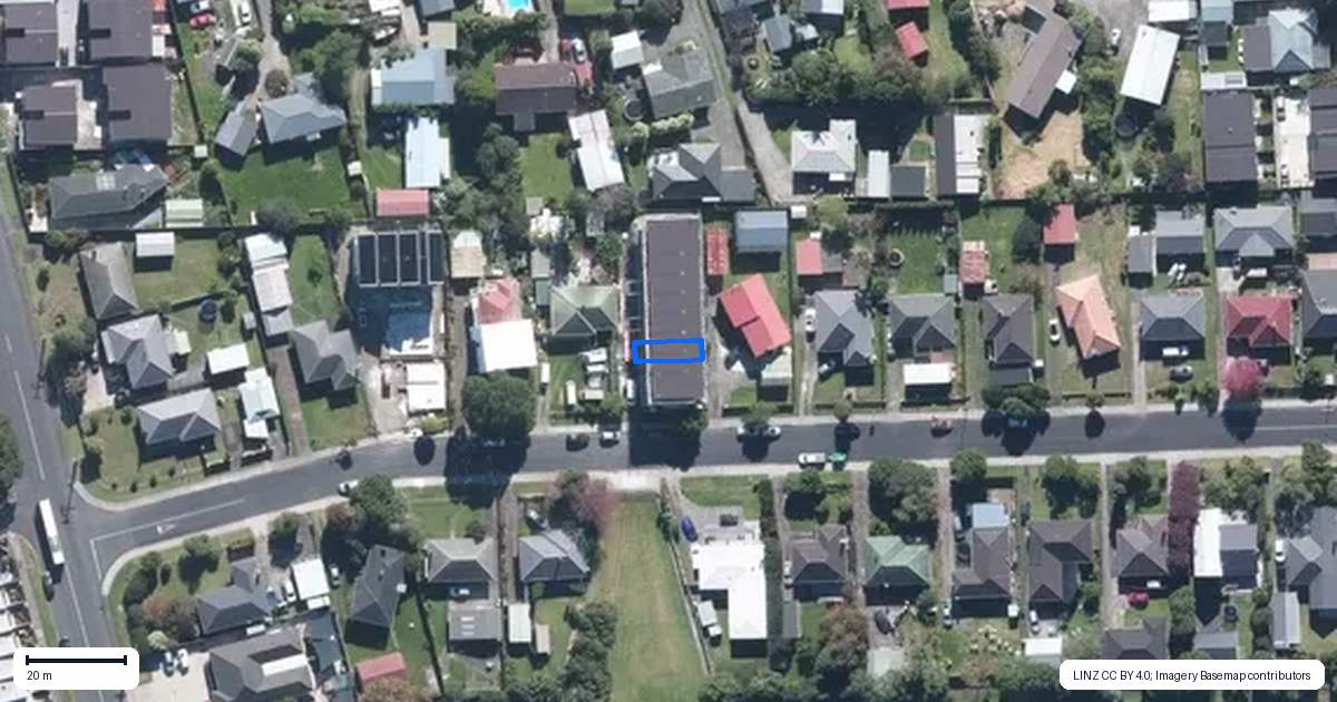 Property context map for 3/11 Hereford Street, Te Atatu Peninsula, Auckland