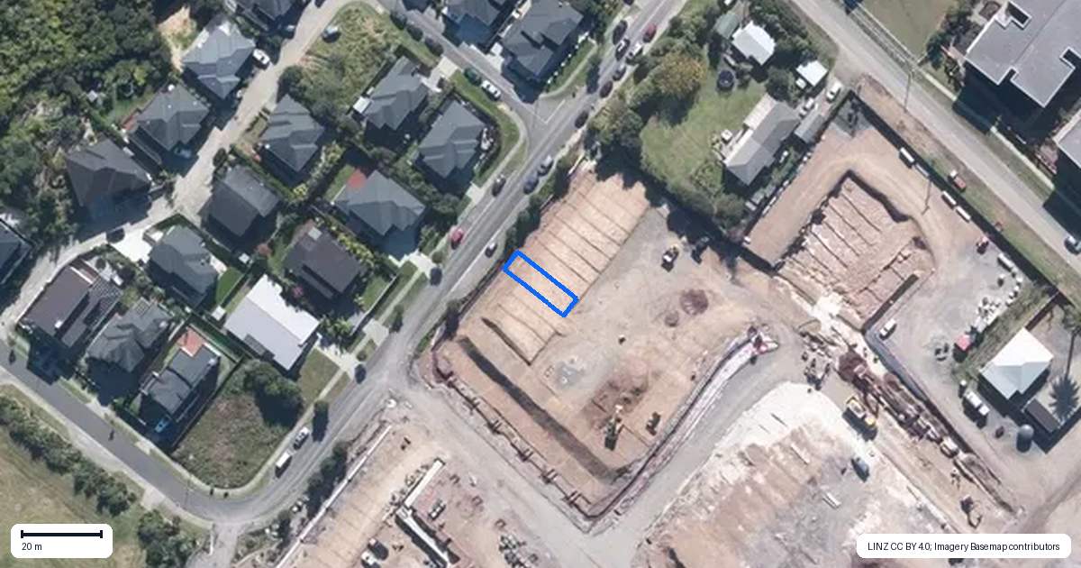 Property context map for 1/6 Ngaroma House Drive, Hobsonville, Auckland