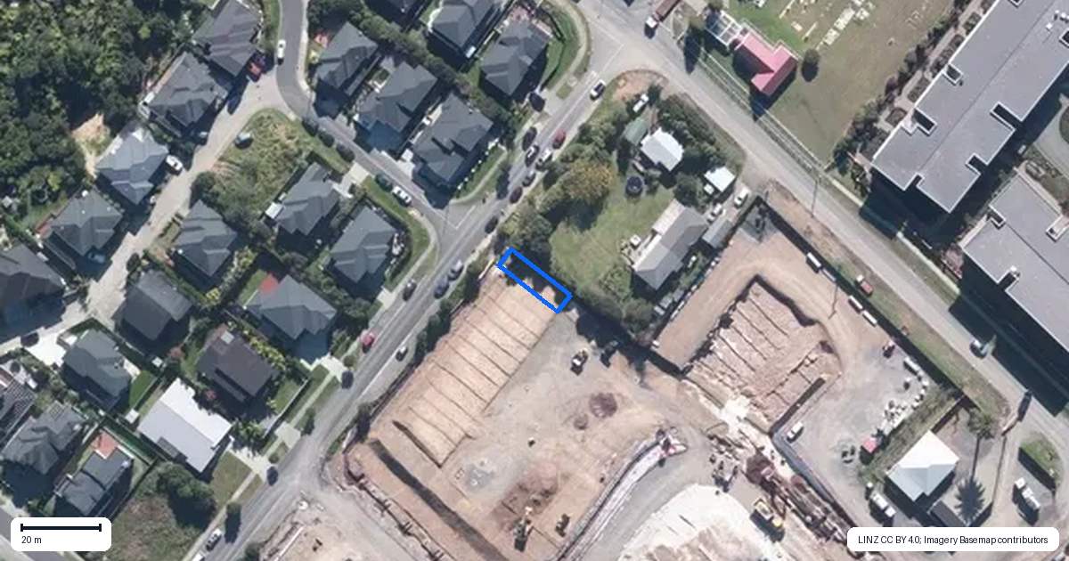 Property context map for 1/4 Ngaroma House Drive, Hobsonville, Auckland