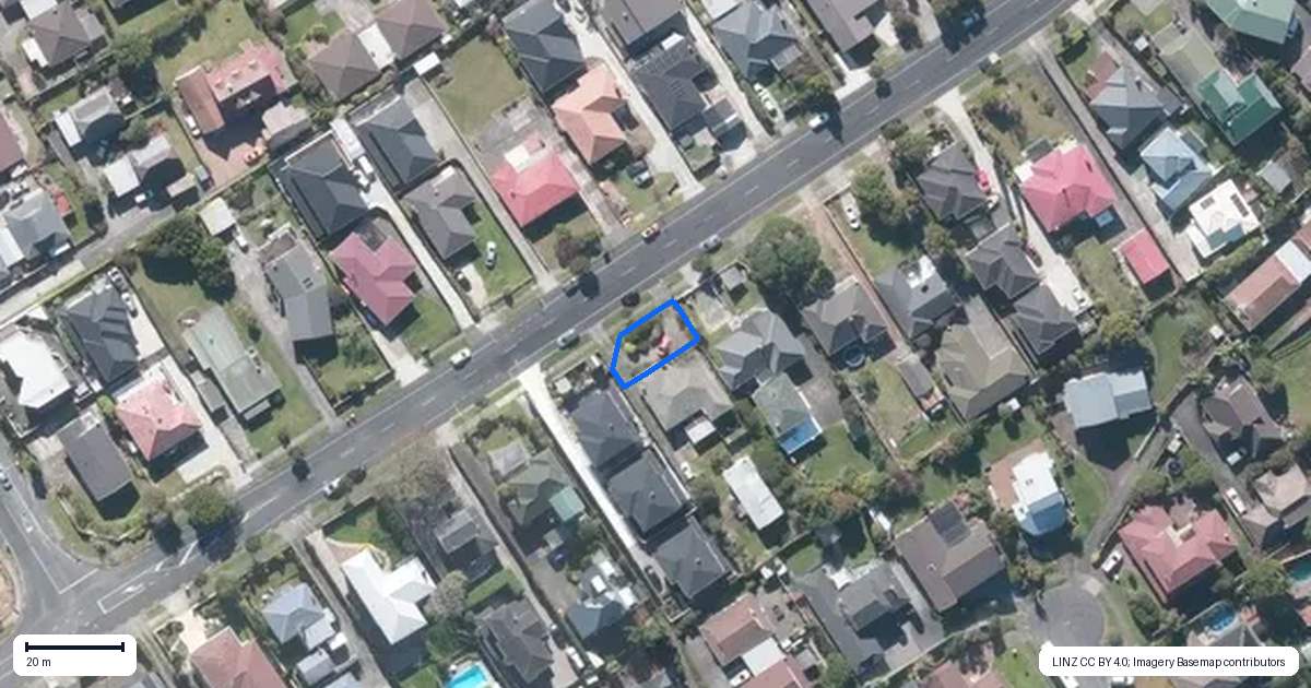 Property context map for 1/32 Bradbury Road, Botany Downs, Auckland