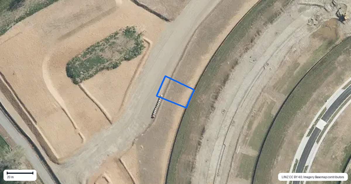 Property context map for 407 Te Taruna Drive, Wainui
